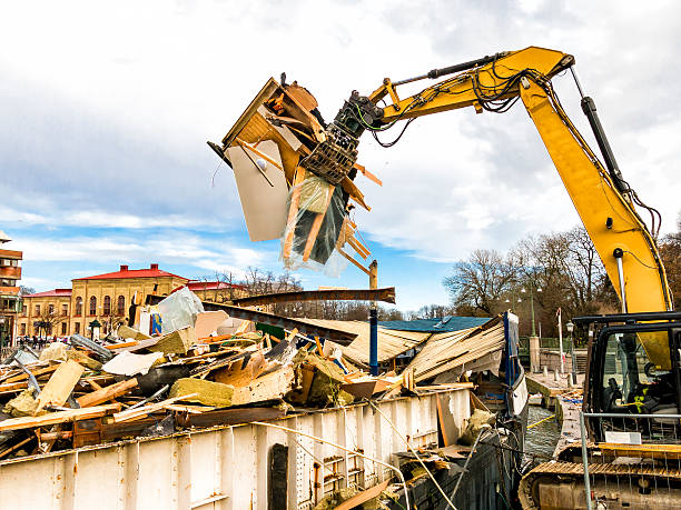 Best Junk Removal Near Me  in Ceredo, WV